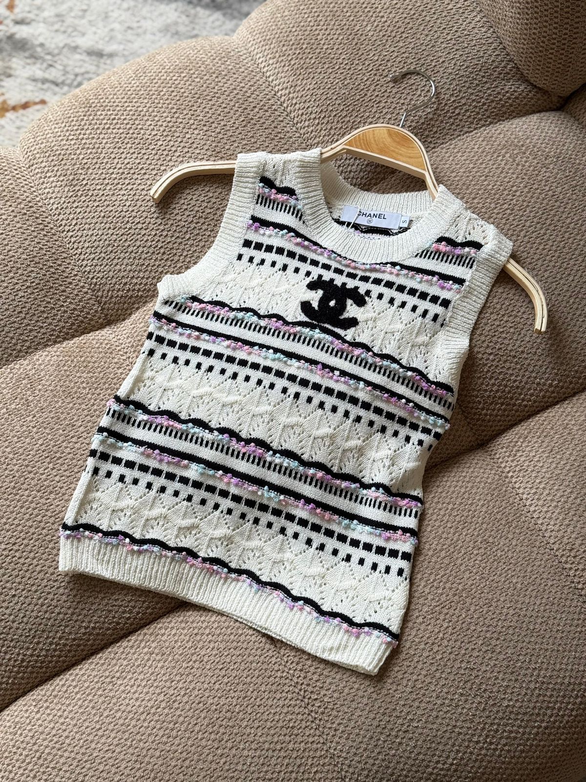 Chanel Top